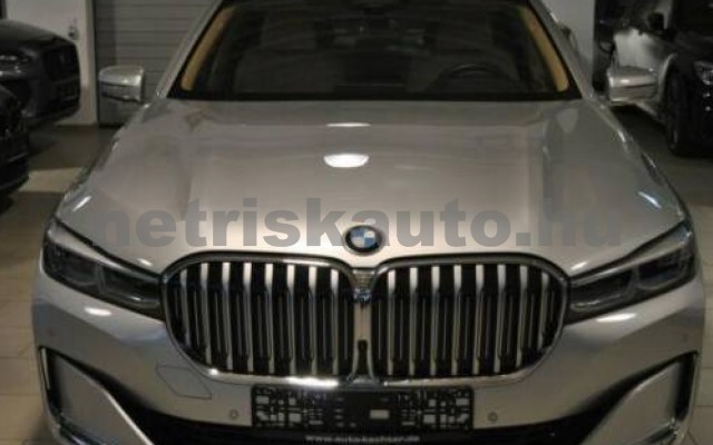 BMW 745 személygépkocsi - 2998cm3 Hybrid 117464 4/7